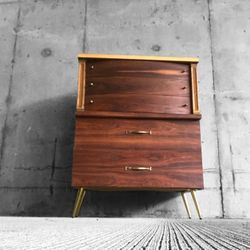 Beautiful MCM Solid Wood Dresser With Period Hardware & Brass Legs. Reimagined With Love 🖤