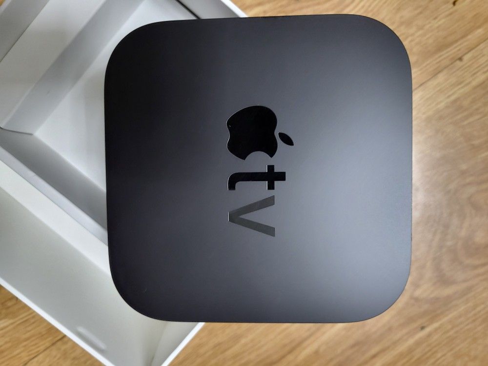 Apple - TV 4K HDR 32GB (2nd Generation) - Black, Model:MXGY2LL/A, A2169 32GB. No remote. Comes with power cord but might not be original .
This listi
