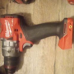 Milwaukee Hammer/Driver Drill