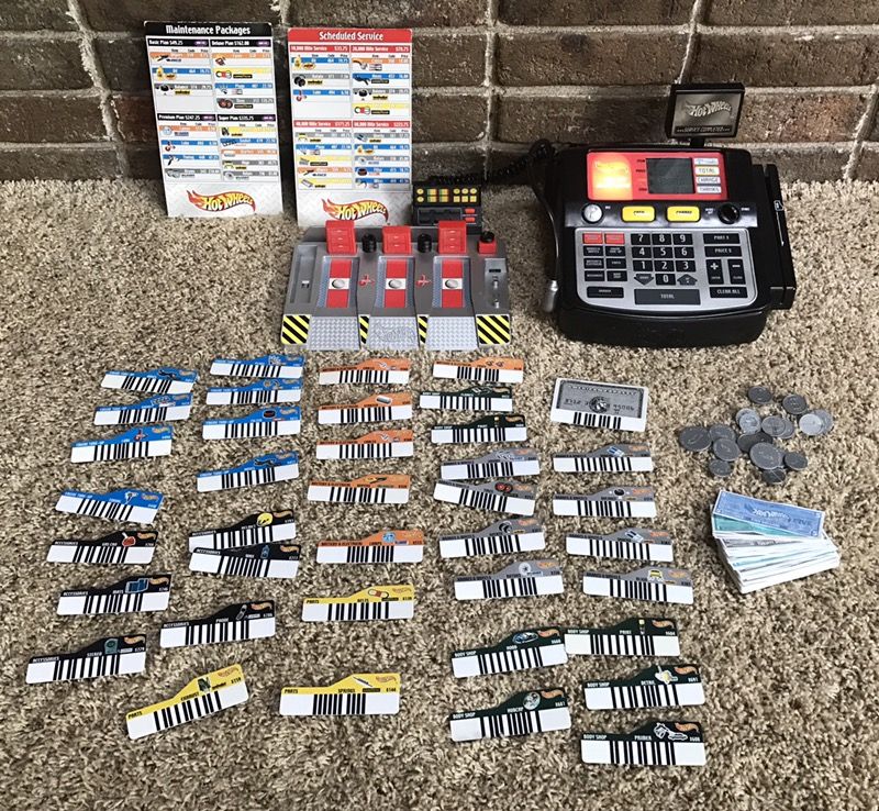 Rare Vintage HOT WHEELS Auto Tech Service Center Electronic Interactive Toy