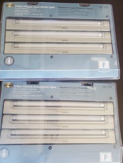 Under Cabinet Lights NIB 2 sets