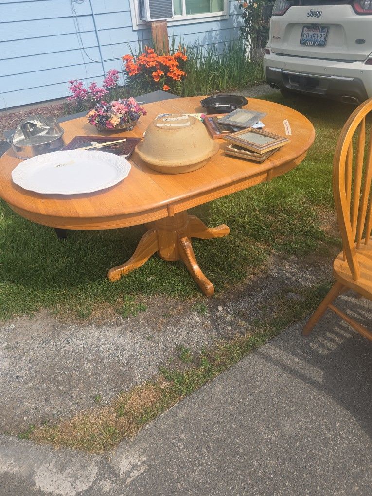 Oak Kitchen Table With Chairs