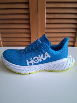 Hoka Carbon X2 Women's Running Shoe * Size: 9.5B