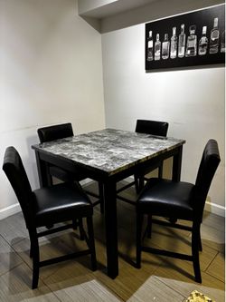 Dining Room Set