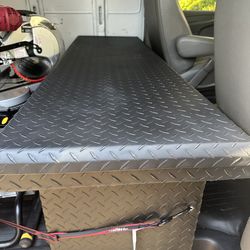 Extra large toolbox, aluminum made color black