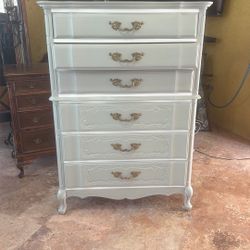 Vintage Thomasville French Provincial Highboy Dresser