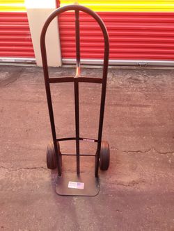 Milwaukee 800 Lbs. Capacity D-Handle Hand Truck