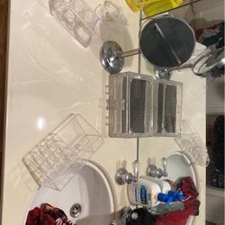 Vanity Organizers And Mirror 
