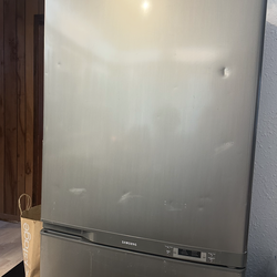 Refrigerator with freezer