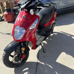PCH 150 Moped/Scooter
