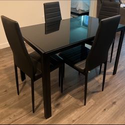 5 Piece Dining Set 
