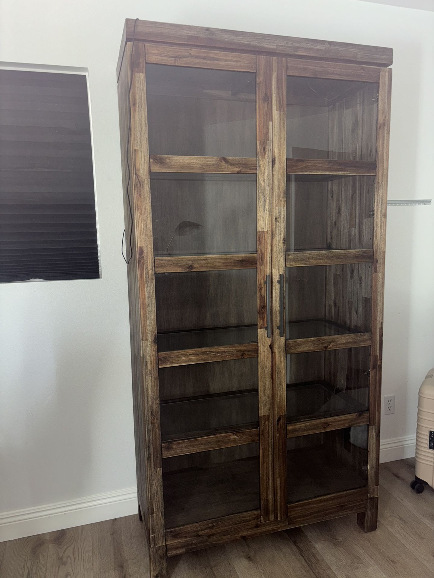 Display Cabinet