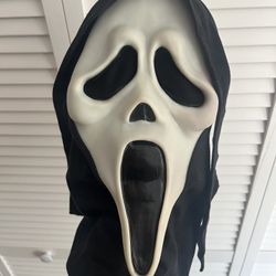 Fantastic Faces Gen 2 Cotton Shroud