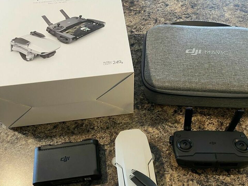 DJI Mavic Mini Fly More Combo Like New With Accessories