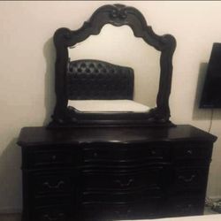 King Bedroom Set