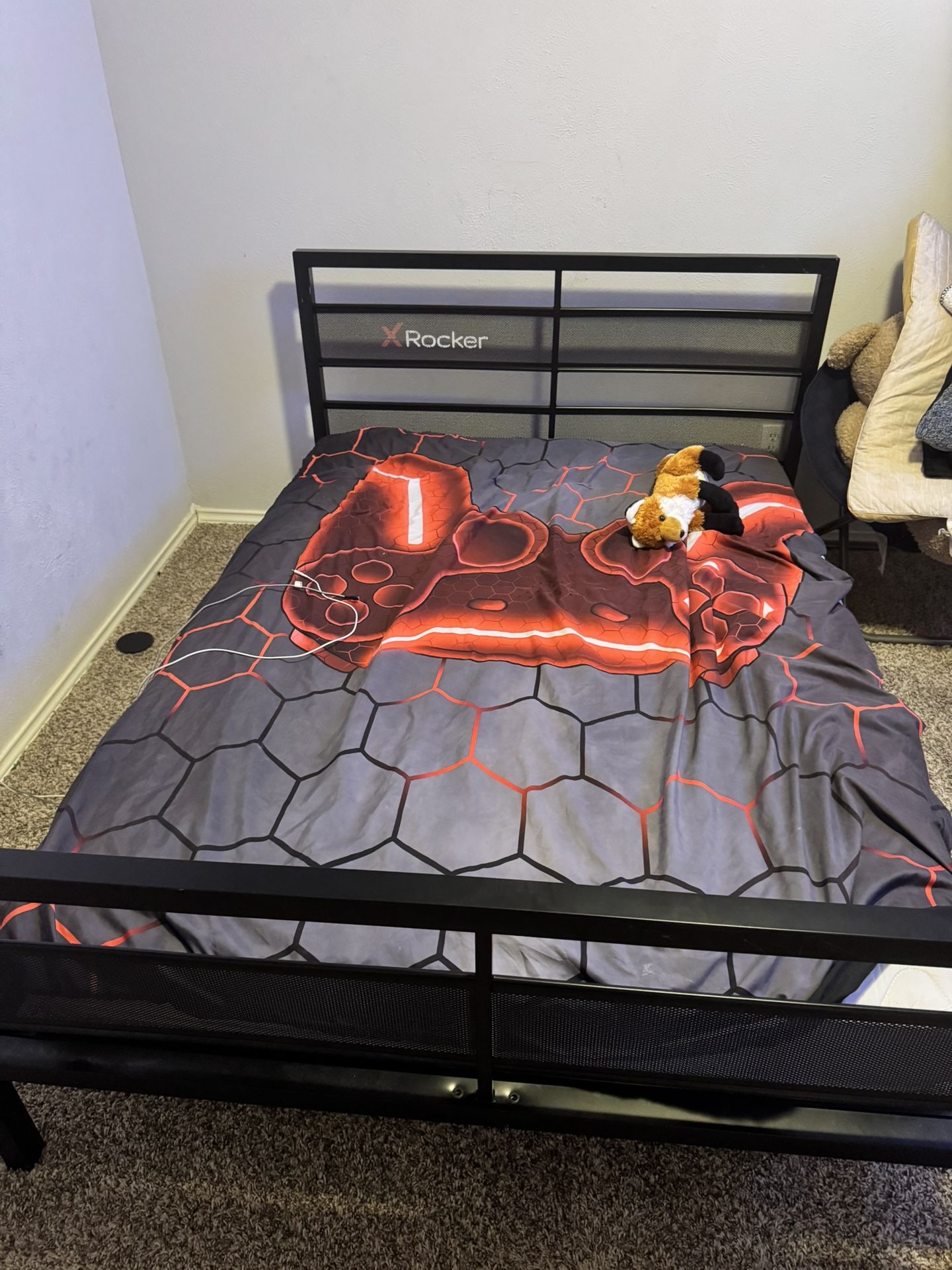 Twin Bed
