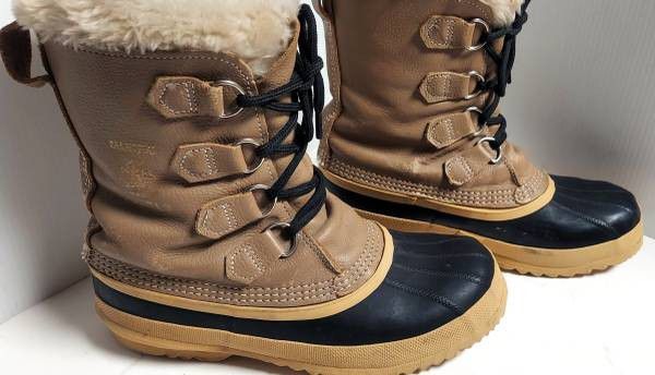 Sorel Manitou Insulated Waterproof Winter Snow Boots -- Men's 7