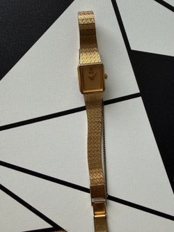 Vintage Seiko Quartz Women’s Gold-Tone Square Dress Watch | Textured Mesh Bracelet | Champagne Dial | Retro Luxury