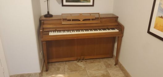 Free Piano