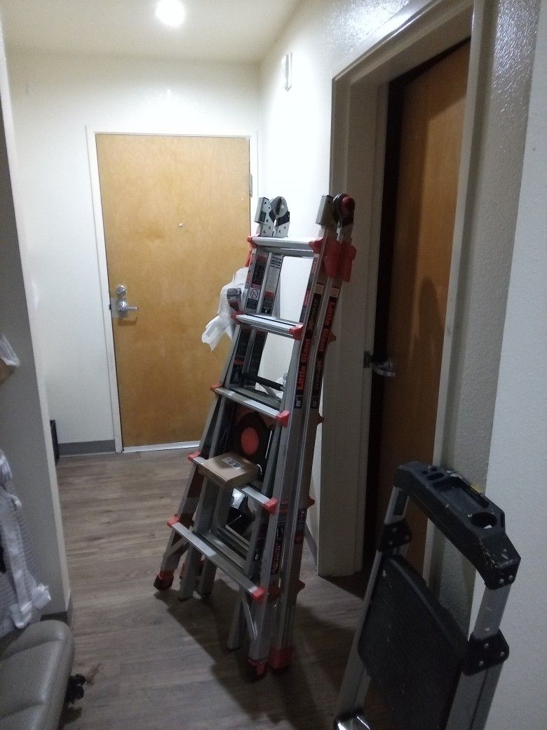 BRAND NEW LITTLE GIANT XTREME 25' LADDER