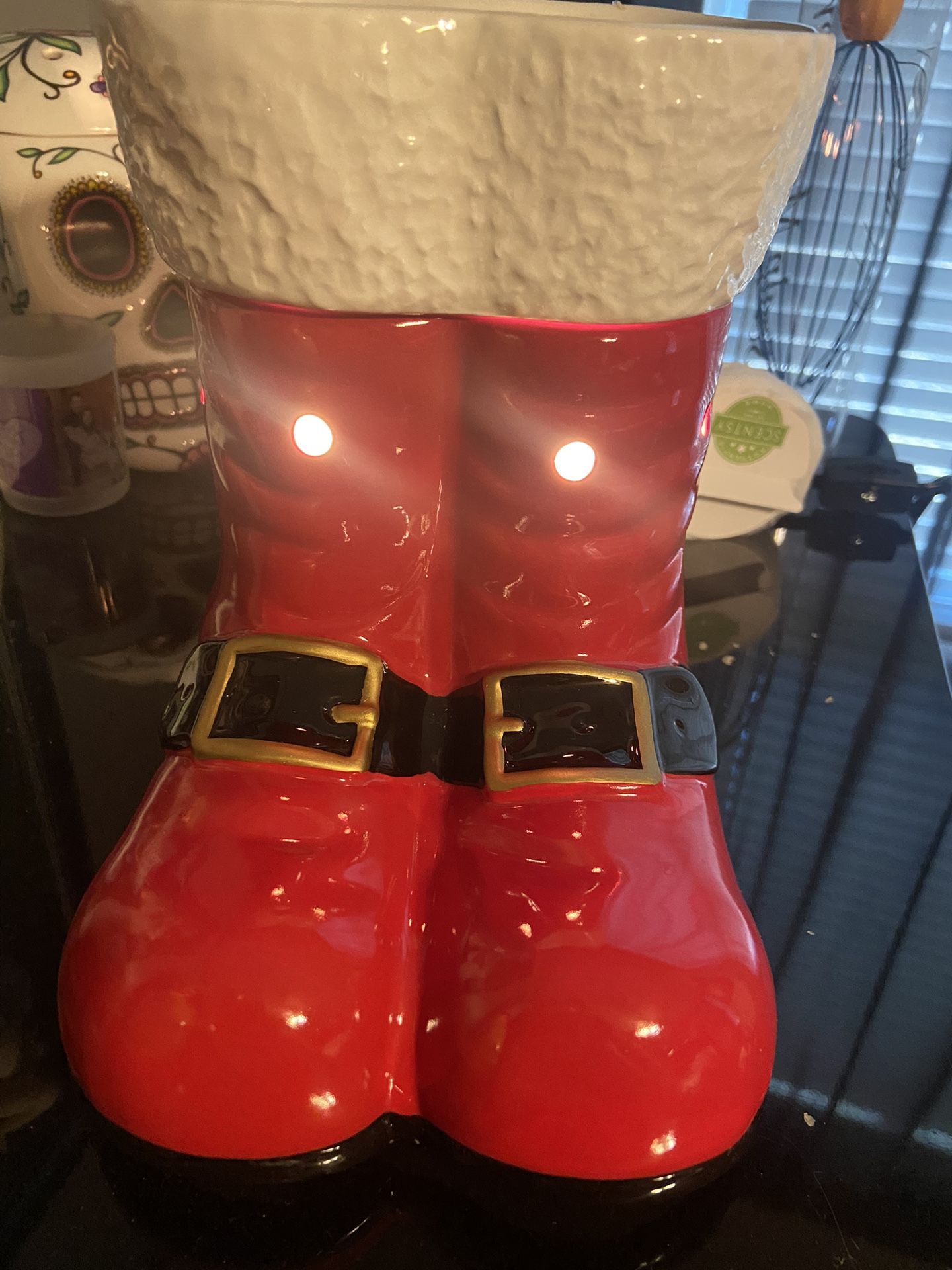Down The Chimney Scentsy Warmer
