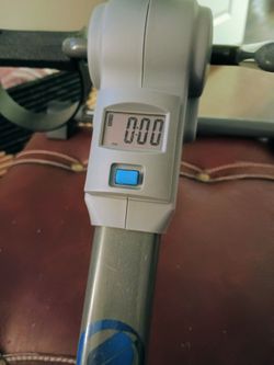 Peddle leg exerciser
