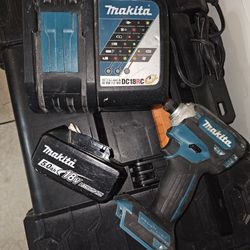 Makita Impact Drill With Battery And Charger
