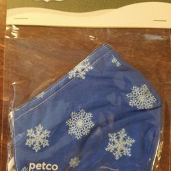 New Face Mask Cotton "Snowflakes" Washable Double Sided Size  Adult can use all Winter long