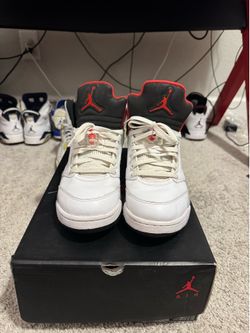 Jordan 5 white cement size 10.5
