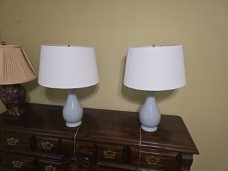 2 Lamps