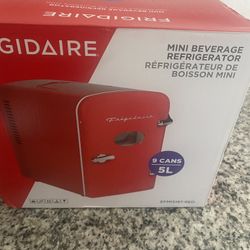 Mini 9 Can Frigidaire Fridge 