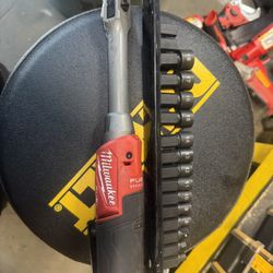 M12 Milwaukee Insider Wrench 