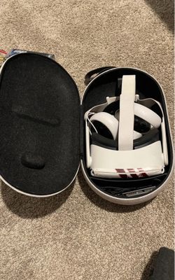 Oculus’s quest 2 and headphones