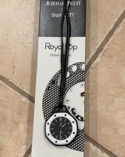 AP x Swatch Royal Pop Ocho Negro