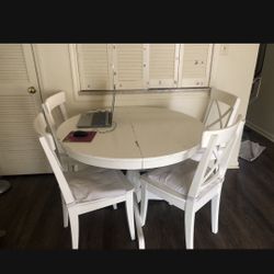 Extendable Table And Chairs
