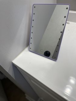 Lighted Makeup Mirror