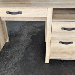 Realspace Plank 47"W Writing Desk, Coastal Oak