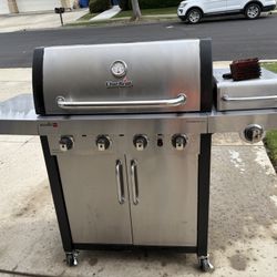 Charbroil Tru Infrared w/cover