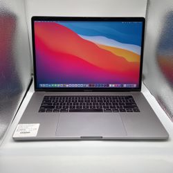 MacBook Pro 15” Touch Bar 