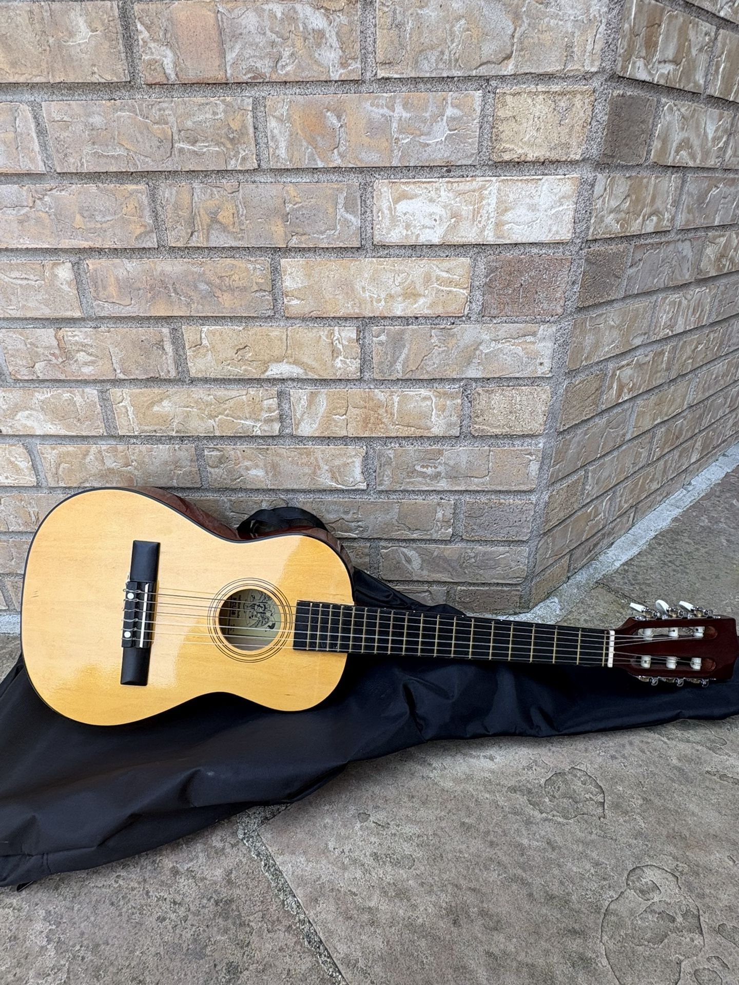 Half-size Guitar