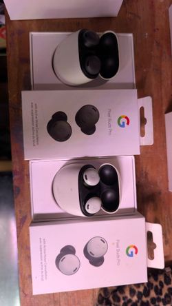 Pixel buds (2 available)