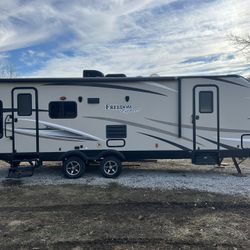 2017 Coachmen Travel Trailer