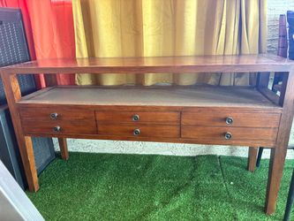 Dresser/TV stand