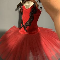 Red /Black Medium Child Tutu For ~7-10 Yr Old