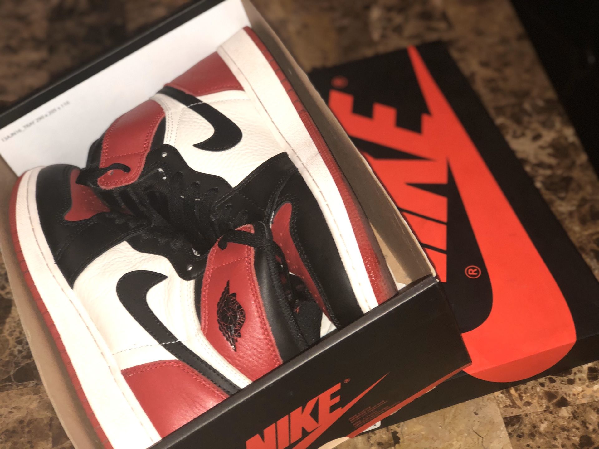 Jordan 1 Retro Bred Toe