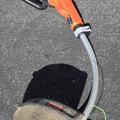 Black + Decker Edge Trimmer 