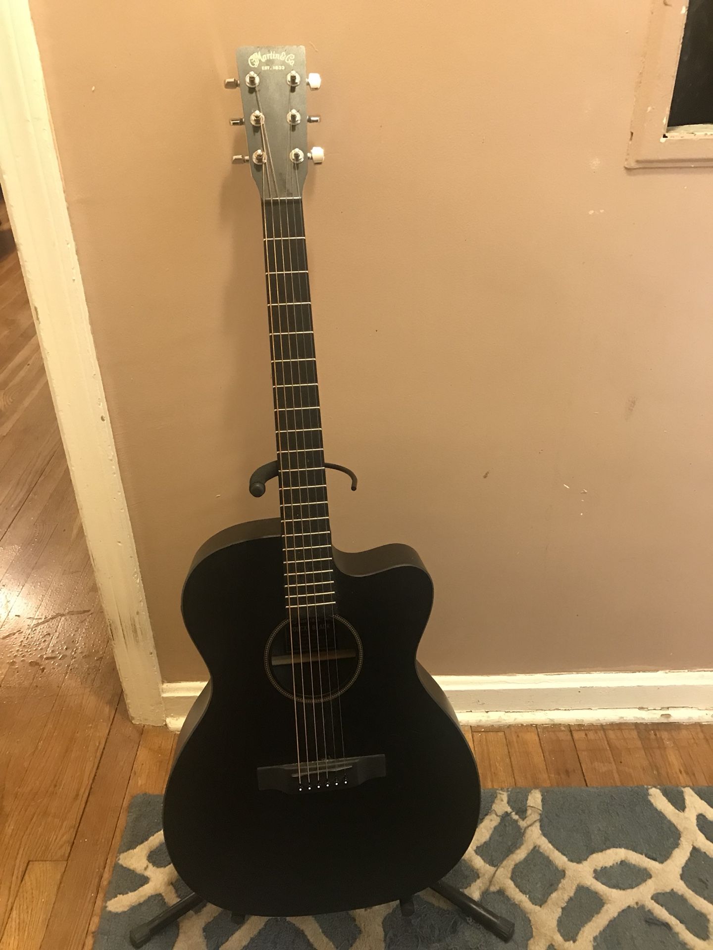 Matte Black 000CXE Martin Electric-Acoustic Guitar with Free Hardshell Case!