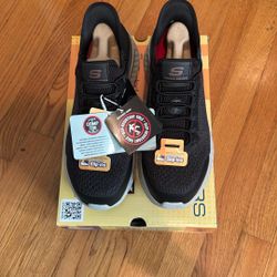 Skechers Men’s Tilido ESD Comp Toe Size 8.5