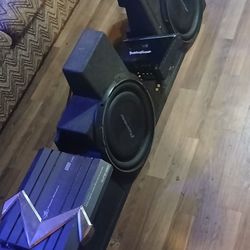 Custom Box 2 12inch Pioneer Speakers With 2 Amps
