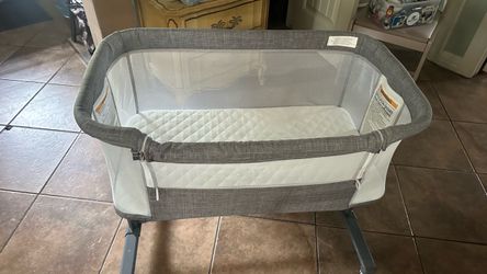 Gray Baby Bassinet